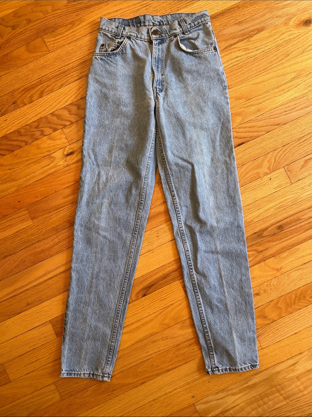 Vintage Levi’s 550 Student Orange Tab 28x34 Medium Light Wash READ